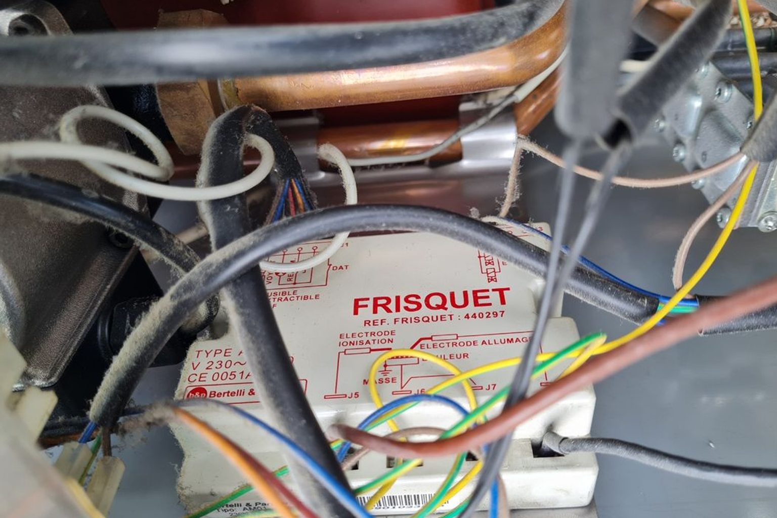 Radiateurs & circuit ancien — chauffagiste au Vésinet